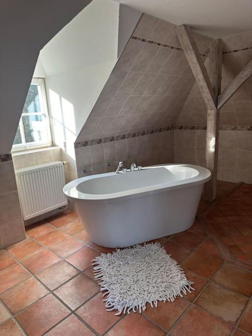 Panorama Penthouse In Wunderschoener Villa كاسيل المظهر الخارجي الصورة