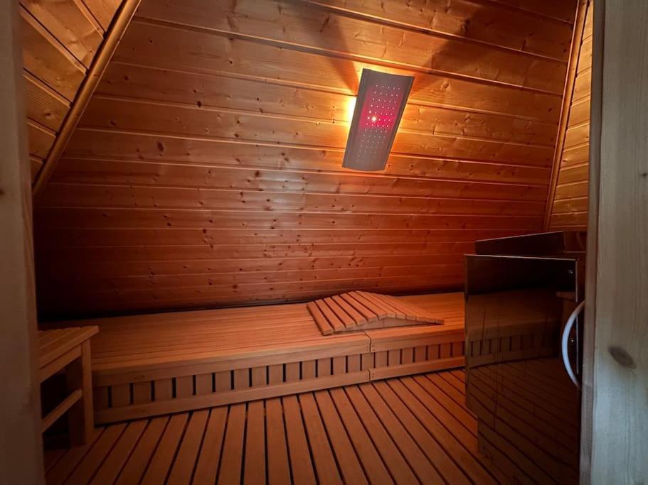 Panorama Penthouse In Wunderschoener Villa كاسيل المظهر الخارجي الصورة